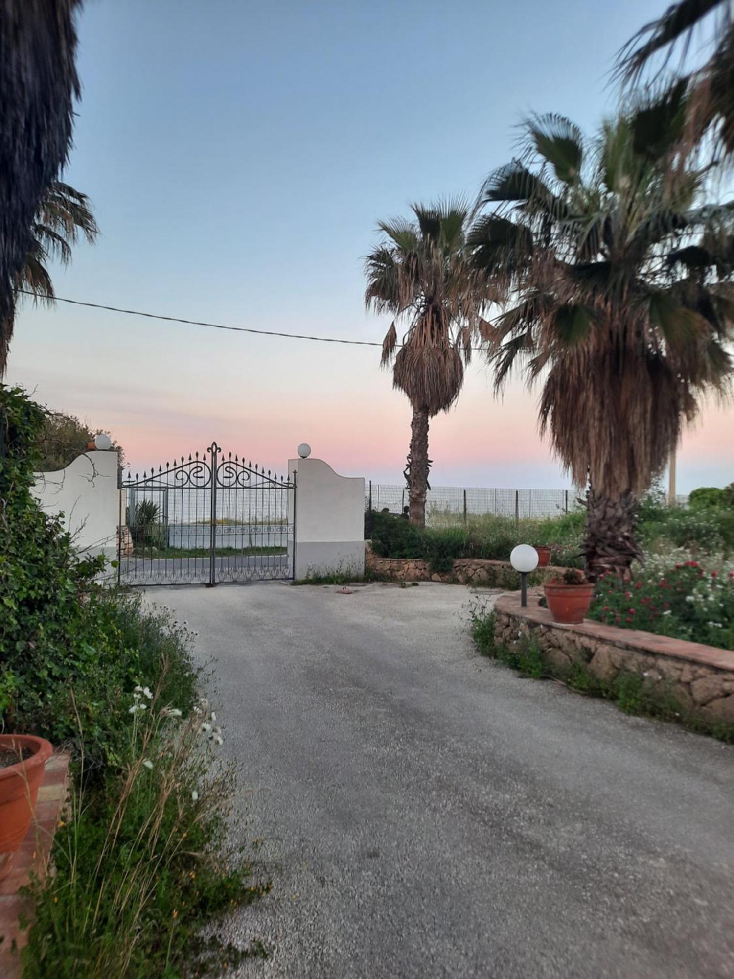 Case Vacanza Ulisse Augusta Exterior photo